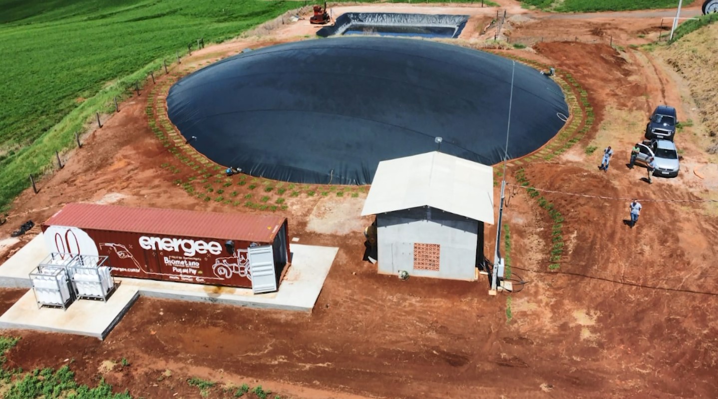 Dejetos Suínos; Tanque de dejetos; Usina Biometano Granja Eduardo